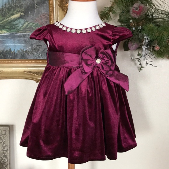 💜 Baby Girl Velvet Pearl Collar Christmas Dress‼️FINAL SALE - Picture 1 of 8